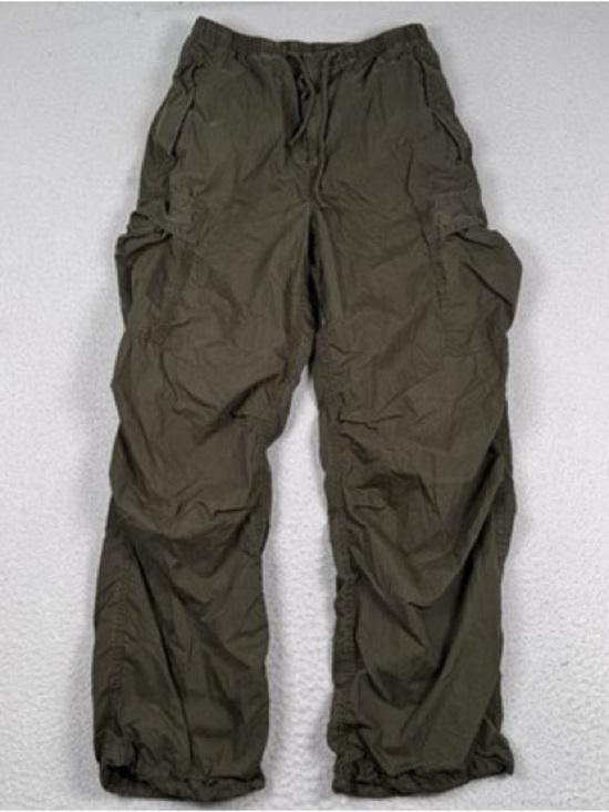 Aritzia Pants - Aritzia TNA Surplus Division Cargo Pant Green